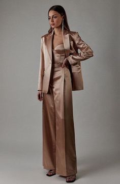 Wedding Guest Outfit Winter, Satin Suit, Pant Suits For Women, Gala Outfit, Woman Suit, Pantsuits For Women, Woman Suit Fashion, Satin Pants, Prom Outfits