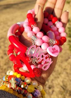 Beautiful 5 piece pink & red bracelet stack Eyelashes Tutorial, Neon Room, Red Bracelet, Red Bracelets, Funky Jewelry, Bangle Bracelets With Charms, Glass Bracelet