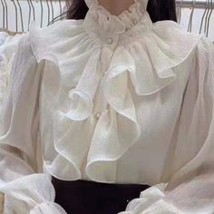 Chiffon Blouses, Straight Clothes, Shirt Blouses Women's, Cooler Look, Ruffle Long Sleeve, Elegant Blouses, Chiffon Long Sleeve, Basic Shirts