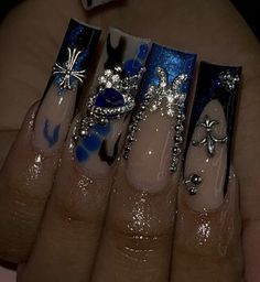 Black Sagittarius Nails, Cybery2k Nails, Birthday Nail Set Ideas Pisces, Ak47 Nails, Gangster Nails Designs, Emo Y2k Nails, Punk Nails, Hard Nails, Goth Nails