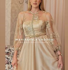 Cherry Fashion, Arabic Dress, Fancy Wedding Dresses, Copyright Music, Turkish Fashion, Grad Dresses, Elie Saab, Traditional Dresses, Simple Dresses