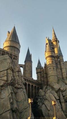 the hog potter's castle at universal studios