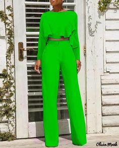 Color: green, Size: 2XL Chic Green Solid Color Sets, High Waist Solid Green Pants, Green Wide Leg Sets For Workwear, Green Wide Leg Workwear Sets, Green Trousers Set For Spring, Red Two Piece Outfit, Green Two Piece, Woman Walking, Black Two Piece