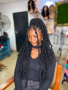 Buttery Locs Hairstyles, Butterfly Locs Hairstyles Long, Buterfluffy Locs Hairstyles, Guess Girl Twists, Style Butterfly Locs, Butterfly Faux Locs, Butterfly Locs Hairstyle, Locs Blonde