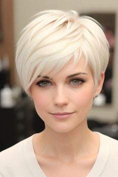 29+ Short Shag Haircuts 10 Pixie Bobs For Fine Hair, Bobs For Fine Hair, Pixie Bobs, Short Platinum Blonde Hair, Short Hair Images