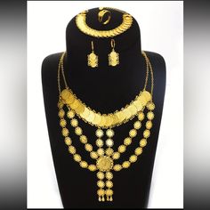 Brand New, Beautiful 18k Gold Plated Coin Jewelry Set. The Main Metal Is Copper, With 18k Gold Plating. Luxury Gold Jewelry Sets For Celebration, Festivals Gold Jewelry Sets, Vintage Statement Earrings, Unique Dangle Earrings, Lucky Charm Bracelet, Green Stone Necklace, Gold Money, Oval Stud Earrings, Pandora Bracelet Charms