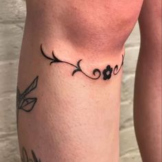 Tattoo Word Ideas, Tattoo Ideas Knee, Below Knee Tattoo, The End Tattoo, Over The Knee Tattoo, End Tattoo, The Knee Tattoo, Word Ideas