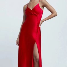 Dress With V Neck Wrap Front And Spaghetti Straps. Tonal Lined False Buttons At Front. Front Slits Large Satin Zara Dress, Zara Red Dress, Dress With V Neck, Satin Lingerie, Zara Dress, Neck Wrap, Lingerie Fashion, Dress Red, Zara Dresses