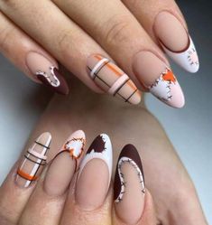 Nails Burberry, Fall Sets Nails, Fall Almond Nails, November Nail, November Nail Designs, Fall Thanksgiving Nails, Season Nails, Simple Fall Nails, Halloween Acrylic Nails