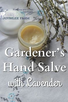 This is a soothing, anti-inflammatory, and antimicrobial hand salve that can be used as a moisturizer for dry, damaged skin. Use it on bug bites, scrapes, cuts, eczema, and hives. Scratched up gardening hands will find relief with this comforting hand salve. Homemade Salve, Farm Diy, Salve Recipes, Hand Salve, Herbal Salves, Healing Salves, Diy Lotion, Homemade Lotion, Herbal Recipes