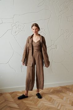 Frankie Cacao Waffle Linen Trousers Barrel Linen Trousers - Etsy Linen Wide Leg Pants For Fall, Fall Linen Wide Leg Pants, Fall Linen Loungewear Bottoms, Flax Linen Trousers, Brown Linen Workwear Bottoms, Brown Linen Bottoms For Work, Brown Linen Wide Leg Pants For Spring, Spring Brown Linen Wide Leg Pants, Brown Linen Bottoms For Spring