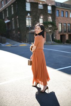 Terracotta Color Outfit, Terracotta Outfit, Kate Middleton Style Outfits, Outfits Female, Terracotta Color, Cute Outfits With Jeans, Buy Skirts, Daytime Dresses, Church Outfits