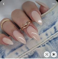 Ongles Beiges, Neutral Nails, Minimalist Nails, Classy Nails, Chic Nails, Dope Nails, Best Acrylic Nails, Gorgeous Nails, Cute Acrylic Nails