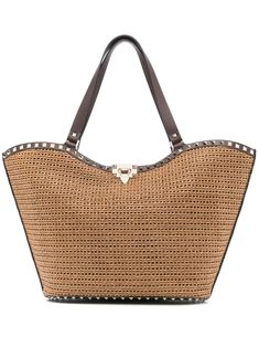 light brown/chocolate brown woven raffia design leather trim gold-tone Rockstud embellishment logo plaque two flat shoulder straps main compartment internal patch pocket full lining gold-tone hardware clasp fastening This piece comes complete with a protective dust bag. Designer Natural Straw Bag With Gold-tone Hardware, Designer Rectangular Straw Bag With Gold-tone Hardware, Designer Straw Bag With Gold-tone Hardware, Luxury Straw Shoulder Bag With Gold-tone Hardware, Designer Brown Straw Shopping Bag, Designer Brown Straw Bag For Shopping, Designer Natural Shoulder Bag With Gold-tone Hardware, Designer Brown Straw Bag For Daily Use, Designer Brown Straw Bag With Handles