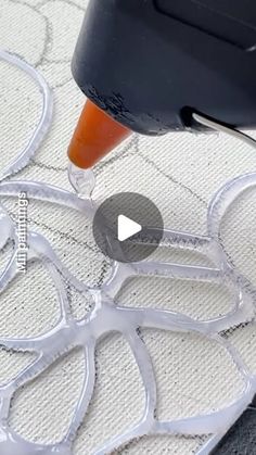 a video demonstrating how to use an applique machine on a quilted surface