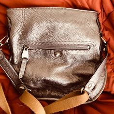 Luscious Leather By B Makowfsky. Beautiful Neutral Color And 4-Season Bag. Zip Top And Zip Compartment Inside. Brown Crossbody Shoulder Bag With Gold-tone Hardware, Brown Crossbody Bag With Silver-tone Hardware, Neutral Colors, Leather Backpack, Messenger Bag, Satchel, Womens Sizes, Bag Lady, Leather