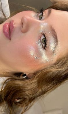 Shiny Makeup, Rave Makeup, Ethereal Makeup, Fairy Makeup, Dope Makeup, Mermaid Makeup, Festival Makeup, Editorial Makeup, Glitter Makeup