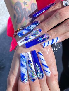 Blue Acrylic Christmas Nails, Nail Designs Bling, Blue Christmas Nails, Diamond Nail Designs, 90s Nails, Nail Extensions Acrylic, Red Acrylic Nails, Blue Acrylic Nails