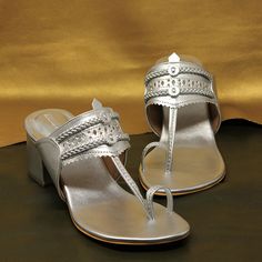 Buy A Step In Time Aprajita Toor Choose from gold, silver and copper Kolhapuri-style flats and heels Online at Jaypore.com Kolhapuri Heels Woman, Shoe Story, Silver Wedges, Style Flats, Choker Designs, Women Footwear, Modern Gold Jewelry, Princess Kate Middleton