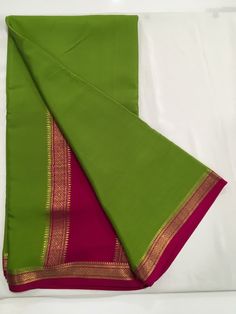 Function Outfit, Crepe Sarees, South Indian Wedding Saree, Saree Kanchipuram, Kuchu Designs, Saree Kuchu Designs, Floral Print Sarees, Indian Outfits Lehenga