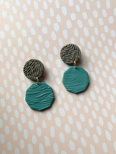 Handmade turquoise and gray polymer clay earrings featuring two different patterns. Ocean Earrings, Black Earrings Dangle, Earring Patterns, Valentines Day Hearts, Minimalist Earrings, Different Patterns, Polymer Clay Earrings, Clay Earrings, Jewelry Earrings Dangle