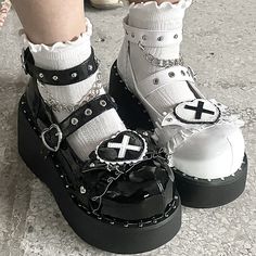 Material: PU leather; Heel Height: 6.5cm; Size is in US size. Please do carefully mind the sizing chart! Heart Platforms, Punk Love, Mary Jane Platform Shoes, Goth Shoes, Dr Shoes, Kawaii Shoes, Platform Mary Janes, Kawaii Clothes, Pretty Shoes