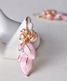 Stylish Pink Pearl Shell Cloisonne Drop EarringsMade of fine Pearl Shell Cloisonne .Measurement: 6.4cm/2.496" * 1.9cm/0.741". Matches easily with daily hairstyle, dresses & Shirts Daily Hairstyles, Cotton Long Dress, Stylish Earring, Feather Print, Black Feathers, Pearl Shell, Pink Pearl, Print Chiffon, Black Print