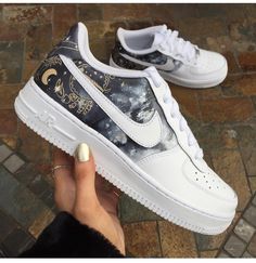 Nike Air Force Design Ideas, Shoe Costumizing Ideas, Customised Shoes Sneakers Design, Painted Af1 Ideas, Air Force Custom Ideas, Sneaker Painting Ideas, Diy Shoe Designs, Painted Air Forces, Custom Painted Shoes Ideas