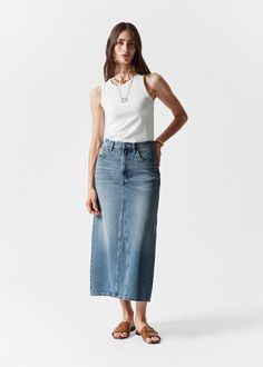 Denim Midi Skirt Cotton Skirt With Button Closure, Classic Cotton Denim Skirt, Classic Cotton Denim Skirt For Spring, Classic Cotton Lined Skirt Bottoms, Classic Cotton Relaxed Skirt, Classic Fitted Cotton Skirt, Classic Pleated Cotton Skirt, Fitted Cotton Skirt With Button Closure, Everyday Long Skirt For Spring