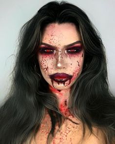 Horror Vampire Makeup, Vampire Makeup Scary, Vampire Makeup With Blood, Creative Vampire Costume, Creepy Vampire Makeup, Halloween Costumes Horror Women, Vampire Makeup Ideas Halloween, Halloween Vampire Makeup Looks, Scary Fairy Makeup