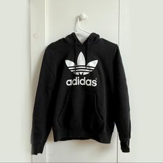 Black Adidas Logo Hoodie! Pre-Loved & In Brand New/Perfect Condition Adidas Fleece Hoodie For Streetwear, Adidas Logo Print Hoodie Sweatshirt, Adidas Hoodie Sweatshirt With Logo Print, Adidas Logo Print Winter Hoodie, Adidas Hoodie With Logo Print For Winter, Adidas Winter Hoodie With Logo Print, Adidas Winter Sweatshirt With Logo Print, Adidas Sweatshirt For Fall Streetwear, Adidas Black Hoodie With Ribbed Cuffs