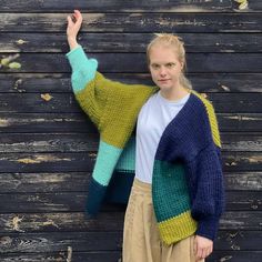 Merino Chunky Cardigan Striped – Panapufa Cozy Chunky Knit Acrylic Cardigan, Cozy Oversized Handmade Cardigan, Short Black Cardigan, Oversized Merino Wool Chunky Knit Cardigan, Multicolor Chunky Knit Outerwear, Multicolor Chunky Knit Cardigan, Unique Knitwear, Knitwear Collection, Winter Knitwear