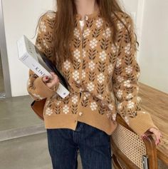 Floral Sweater Loose Outer Wear Knit Cardigan Korean Retro Japanese Warm Jacket on Storenvy Loose Knitwear, Stile Casual Chic, Flower Cardigan, Warm Cardigan, Cottagecore Style, Chic Flowers, Floral Cardigan, Cardigan Women, Casual Chic Style