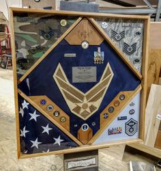 Usaf Retirement Party Ideas, Airforce Retirement Gift Ideas, Airforce Retirement Party Ideas, Air Force Shadow Box Ideas, Air Force Retirement Party Ideas, Air Force Retirement Shadow Box Ideas, Flag Shadow Box Ideas, Air Force Retirement Shadow Box, Marine Corps Shadow Box Display