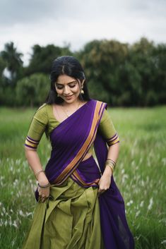 Half Saree Designs Simple, Traditional Half Saree Designs, Onam Outfits, Indian Dress Up, Blue Blouse Designs, Long Skirt And Top, Half Saree Lehenga, Attractive Dresses, Traditional Blouse Designs