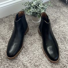 Nwot Thomas And Vine Black Leather Half Boot Tru Comfort Foam Men’s Size 8 Genuine Leather Made In India Vine Shoes, Half Boot, Thomas Vines, Half Boots, Vines, Men's Shoes, Shoe Boots, Genuine Leather, Black Leather