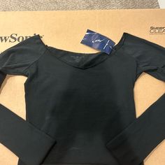 Brand New With Tags Black Off The Shoulder Brandy Melville Shirt Brandy Melville Mayson Top, Black Seamless Long Sleeve Top, Black Seamless Tops For Fall, Black Seamless Top For Fall, Brandy Melville Winter, Poshmark Clothes, Brandy Melville Cardigan, Twin Platform Bed Frame, Brandy Top