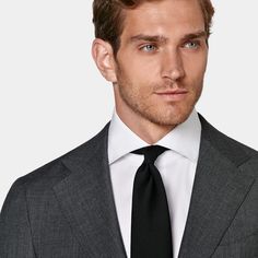 Crafted with a lightly padded shoulder and cut to a regular fit, this elegant dark grey Havana suit jacket is perfectly crafted for formal & elevated styles. Available as a set or separates. Unique Fits, Slim Fit Blazers, Fitted Blazer, Style Expert, Birds Eye, Grey Stripes, Fashion Advice, Havana, Casual Looks