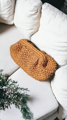 Elevate your style with our exquisite Raffia Clutch for women - a versatile accessory that seamlessly blends boho charm with contemporary elegance. Crafted from natural straw, this Dumpling Bag is not just a party essential but a fashion statement. The intricate crochet detailing adds a touch of summer flair, making it a must-have for warm-weather soirees. Our handmade creation comes with a fabric lining, ensuring both durability and sophistication. This Straw Clutch is not just a bag; it's an embodiment of artisanal craftsmanship, making it a unique and thoughtful gift for her. Make a statement with this Boho Clutch Purse, and embrace the essence of style and sustainability. Brown Pouch Clutch With Braided Handles, Natural Color Clutch With Removable Pouch As Shoulder Bag, Natural Clutch Bag With Detachable Handle, Clutch Bags With Braided Handles, Natural Clutch Shoulder Bag With Detachable Handle, Natural Shoulder Bag Clutch With Detachable Handle, Beige Woven Party Bag, Brown Woven Straw Bag For Evening, Brown Crochet Clutch Bag With Removable Pouch