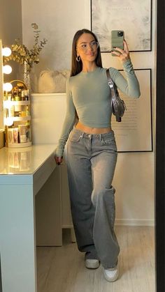 Mode Zara, Outfit Inspo Casual, Outfit Jeans, Outfit Trends, Simple Trendy Outfits, Mode Inspo, Cute Everyday Outfits, Outfit Inspo Fall, Cute Simple Outfits