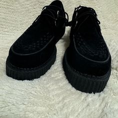 Nonsmoking New Without Box. Leather Uppers. Men’s Size 9, Women’s Size 11 Happy To Answer Questions! Tuk Shoes, Platform Creepers, Creepers Shoes, Creepers, Derby, Shoes Mens, Men's Shoes, Leather Upper, Oxford