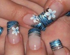 Nail art Latest Nail Art Designs, Latest Nail Designs, New Nail Art Design, Zebra Nails, Stripped Nails, Nail Art Designs Diy, Latest Nail Art