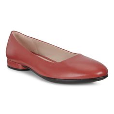 New See Pictures Color Name: Marsala 208003 01479 This Is A True Classic: Chic, Simple And Timeless. The Ecco Anine Ballerina Brings A Refresh To A Wardrobe Classic With A Round-Toe Silhouette And Unparalleled Comfort. From Desk To Date Night, This Feminine Ballerina Offers Elegance And Comfort In Every Step. Beautifully Crafted From Ecco Leathers, Made In Our Own Tanneries, For A Luxurious Look And Feel Rounded Toe And Impeccable Craftmanship Make For A Shoe That Contours The Foot Black Dress Flats, Pink Ballet Flats, Relaxed Elegance, Mary Jane Shoes Flat, Loafer Shoes Women, Leather Loafer Shoes, Brown Leather Loafers, Buckled Flats, Ecco Shoes