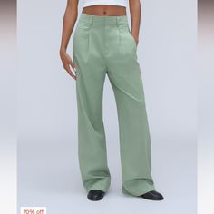 New ! Lily Pad Color Tailored Wide-leg Green Pants, Fitted Everlane Bottoms For Spring, Tailored Green Wide Leg Pants For Spring, Everlane Casual High Waist Pants, Chic Everlane Bottoms For Spring, Chic Spring Bottoms By Everlane, Everlane Spring Workwear Pants, Spring High Waist Bottoms By Everlane, Everlane Wide Leg Spring Pants