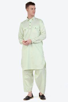 The Surf Crest Subtle Sheen Super Soft Premium Cotton Pathani Set is a distinctive and stylish choice for men. Crafted from premium cotton, it offers superior comfort. The set features strap shoulders, a spread collar, and flap pockets, combining traditional and modern elements seamlessly. The subtle sheen enhances its elegance, making it an ideal option for special occasions and gatherings. Kurta Fused collar and cuffs, collar stand and flat felled side seams provide structure and stability to Velvet Designer Suits, Designer Kurta For Men, Designer Tuxedo, Kurta For Men, Designer Kurta, Dhoti Pants, Claret Red, Velvet Suit, Modern Elements