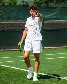 Ben Shelton 😍😍😍😍 Ben Shelton Wallpaper, Ben Shelton Tennis, Tennis Outfit Women Athletic Wear, Ben Shelton, Tennis Wallpaper, Outfit Tennis, Tennis Life