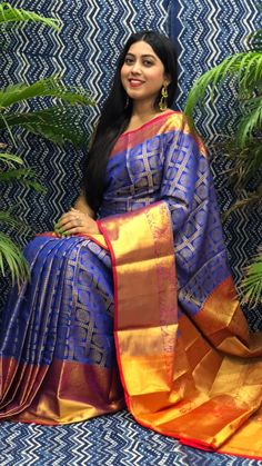 Spandana Palli, Kanchi Saree, Indian Wedding Saree, Baluchari Saree, Cutwork Blouse, Saree Sale, Silk Weaving, Punjabi Dress, Color Blouse