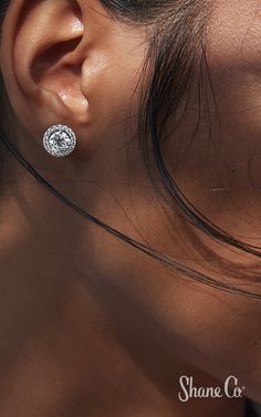 Dress up your diamond studs with sparkling diamond earring jackets! Article numbers: 41059147, 41080929 Mickey Mouse Bracelet, Diamond Earring Jackets, White Earring, White Gold Diamond Earrings, Earring Jackets, Earrings Ideas, Solitaire Earrings, Jewelry Diamonds, Statement Drop Earrings