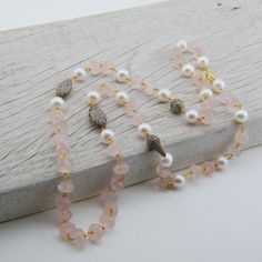 The pink quartz boho necklace is such a pretty colour ! pink quartz is combined with a baroque pearl and a for the perfect elegant, bohemian style. Summer is inspiring me to create pieces in soft, neutral tones that will look wonderful with whites and soft shades. Length 15 inç. ( 38 cm. ), Neck circumference 30 inç. (76 cm. ) Sending me requests and suggestions, please feel free to convo Product will be sent to with in a box with a bag For other inquiries, please visit the shop policies Thank y Bohemian Style Summer, Pearl Necklace Pink, Baby Shower Jewelry, Elegant Bohemian, Pink Pearl Necklace, Elegant Necklace, Necklace Pearl, Pink Boho, Elegant Necklaces