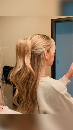 Blonde Hair Inspiration, Hair Stylies, Easy Hairstyles For Long Hair, Hairstyles For School, Aesthetic Hair, Trendy Hairstyles, Prom Hair, Pretty Hairstyles, Lany